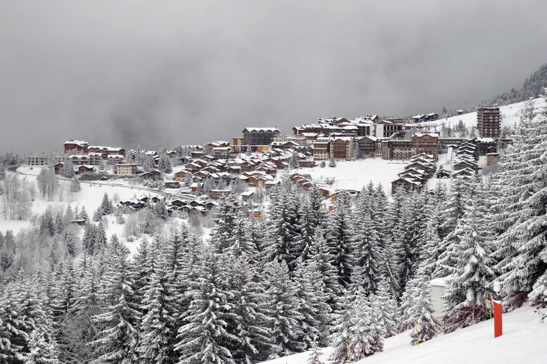Courchevel Moriond vu depuis Courchevel Village